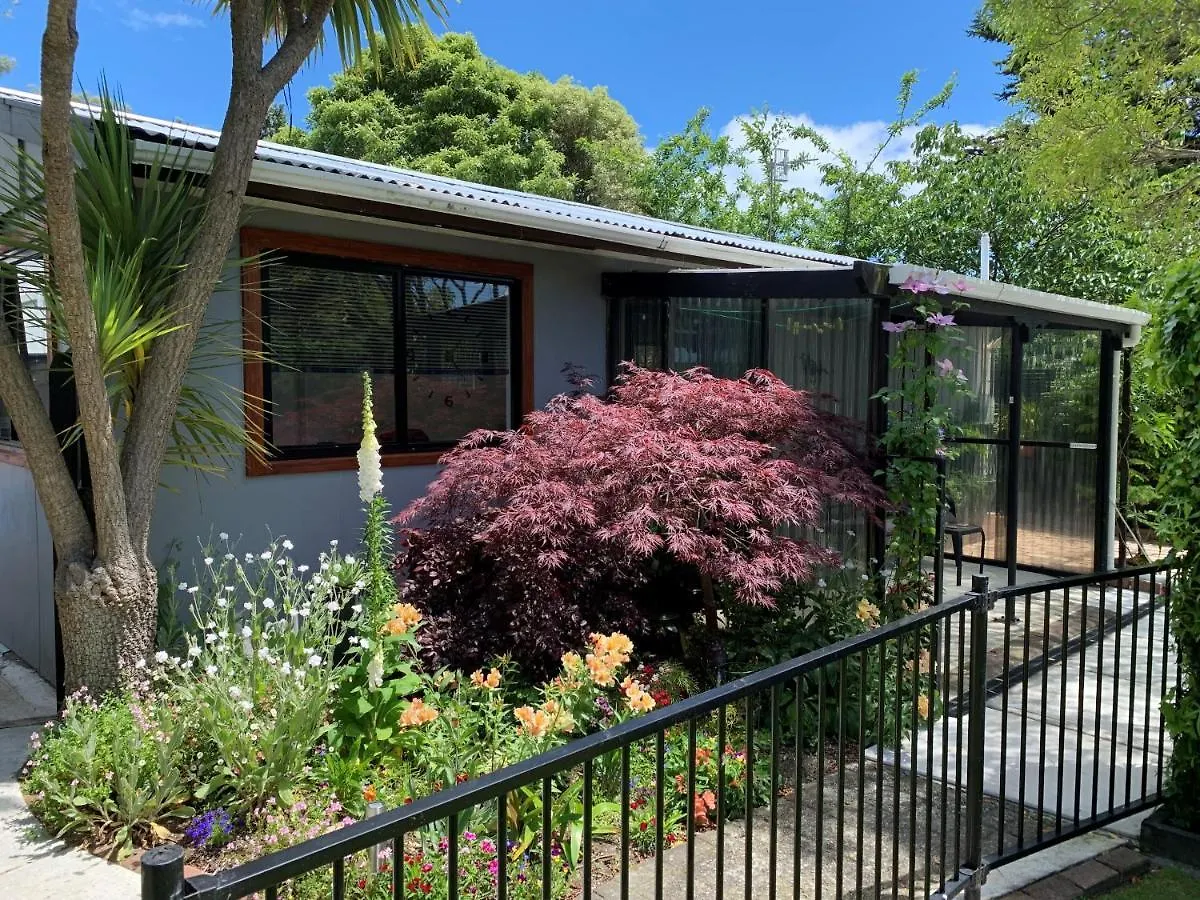 Apartment Twin Oaks Quiet Cottage Paraparaumu