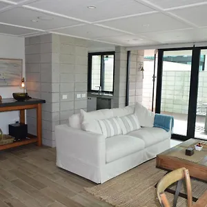 157 Field Way Luxury Apartment
